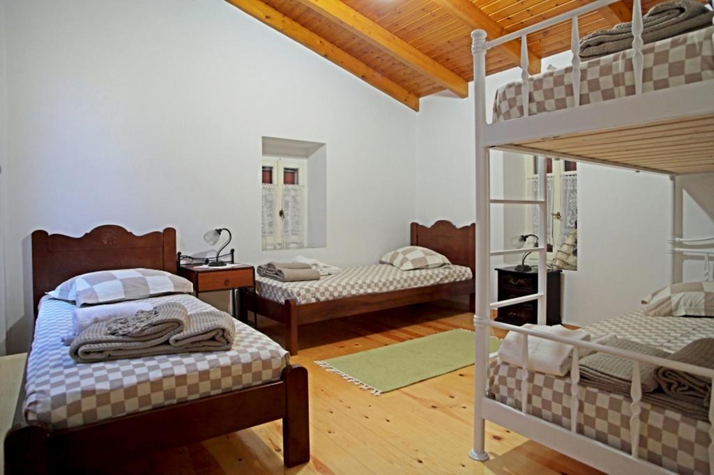 Menelia Cottage Platístoma Cameră foto