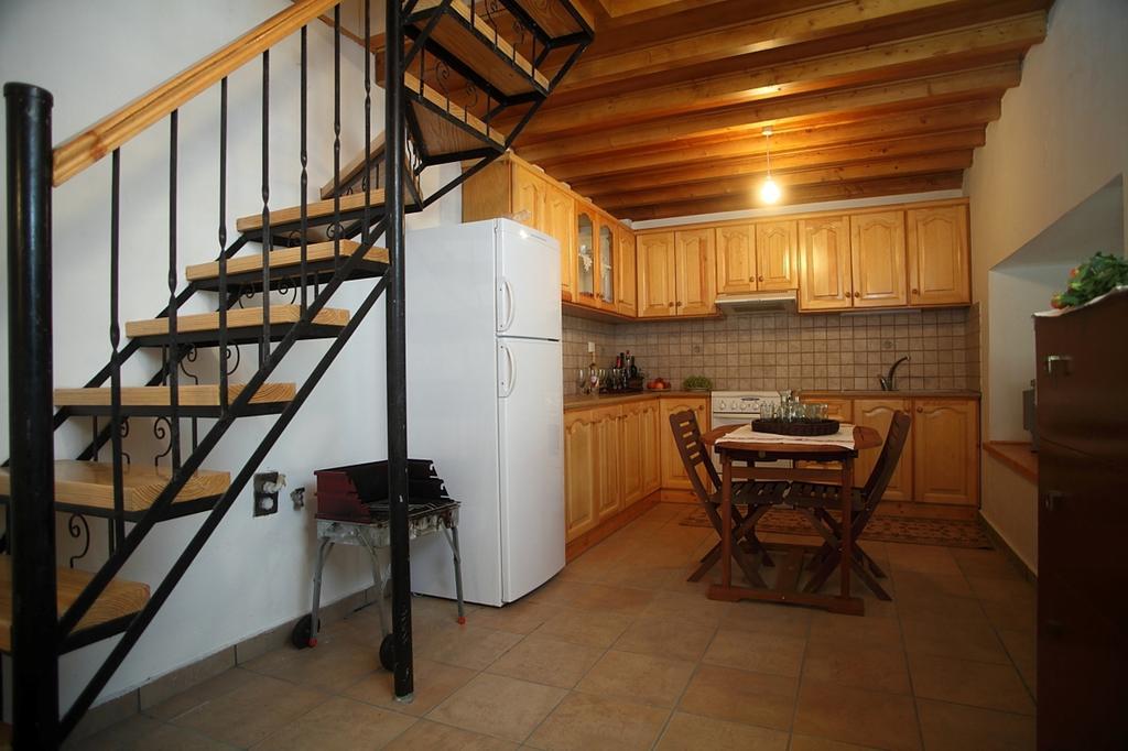 Menelia Cottage Platístoma Cameră foto
